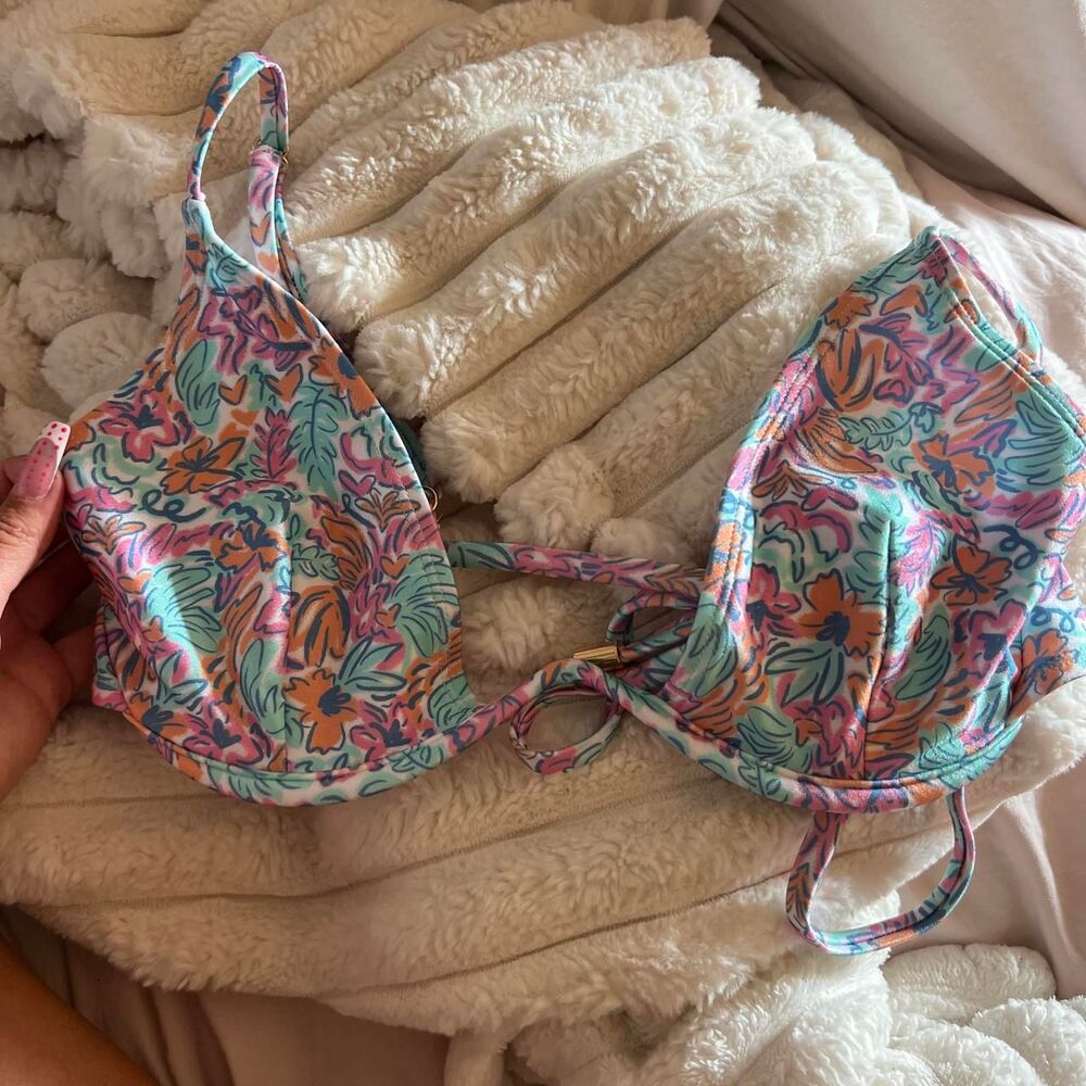 Hello Molly multicolor bikini top